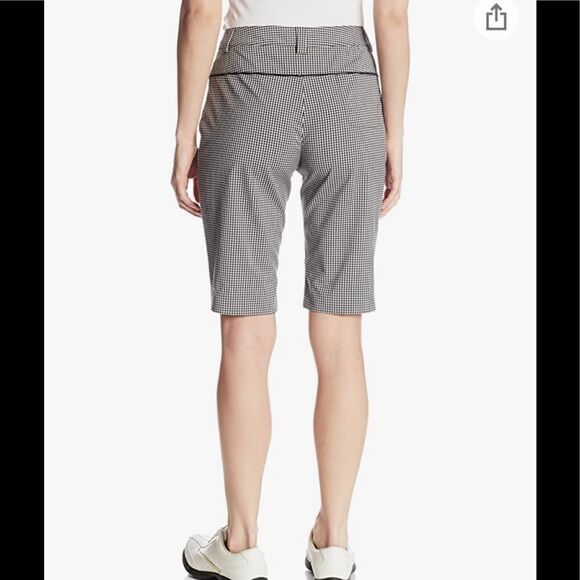 EUC SPORT HALEY SIZE 8 BERMUDA NAVY BLUE GOLF/TRAVEL/ATHLEISURE SHORTS - Picture 3 of 6